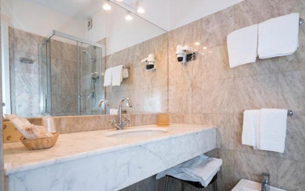 Hotel San Giorgio Fiuggi Εξωτερικό φωτογραφία